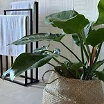 Ferienwohnung-parkplatz-balkon-kueche-smarttv-waschtrockner * 에를랑겐